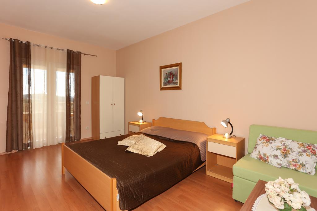Apartments Meri Seget Vranjica Luaran gambar