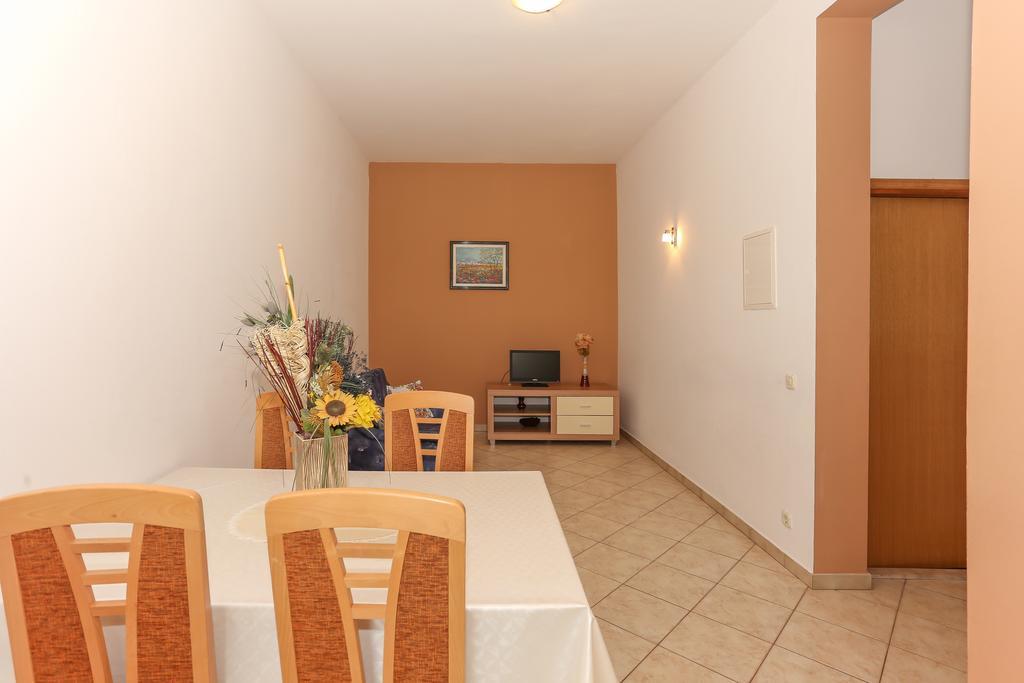 Apartments Meri Seget Vranjica Luaran gambar