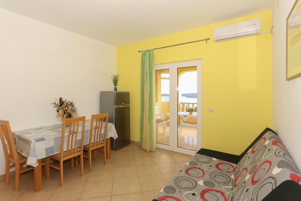 Apartments Meri Seget Vranjica Luaran gambar