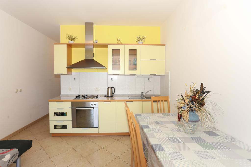 Apartments Meri Seget Vranjica Luaran gambar